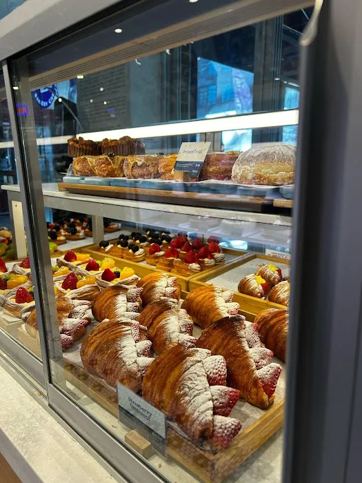 Paris Baguette Picture 6