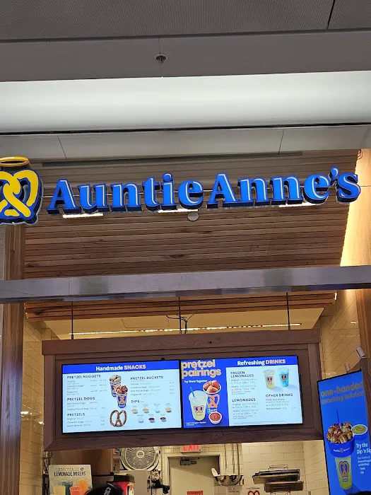 Auntie Anne's Picture 2