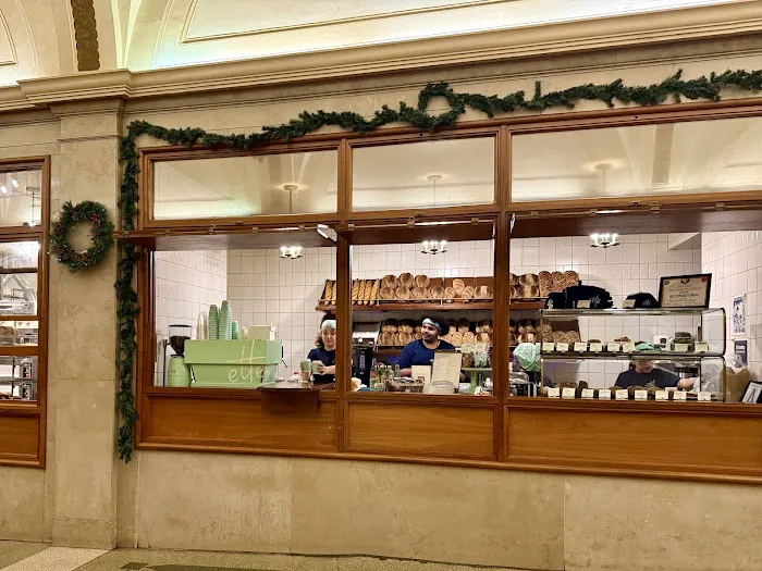 Frenchette Bakery Picture 3