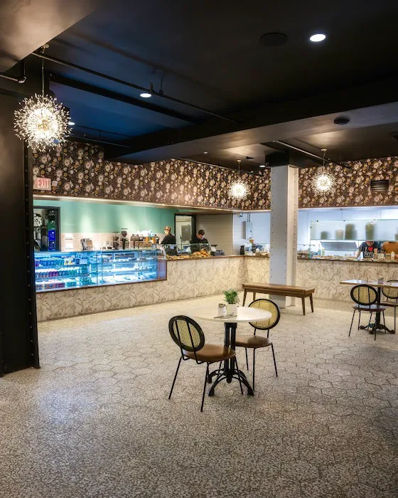 Patis Bakery Picture 5