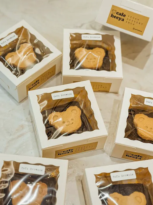 POOM: Bakers Collective Picture 8