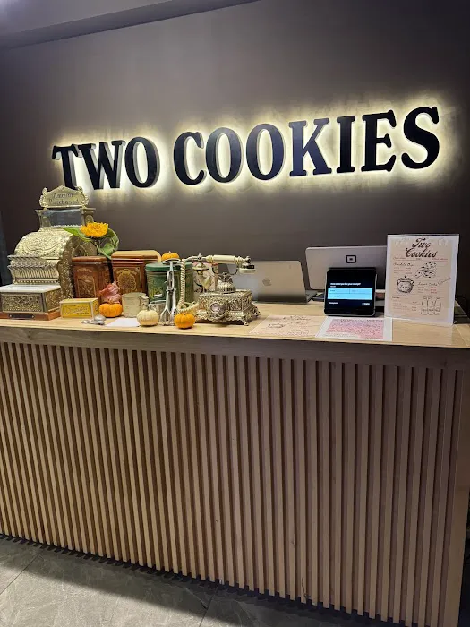 Two Cookies Picture 4