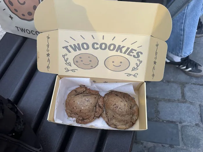 Two Cookies Picture 2
