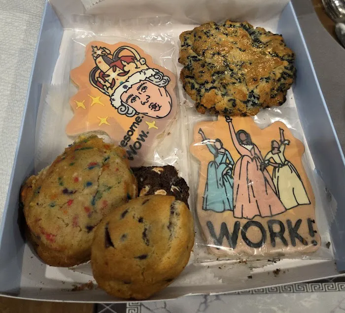 Funny Face Bakery Picture 5