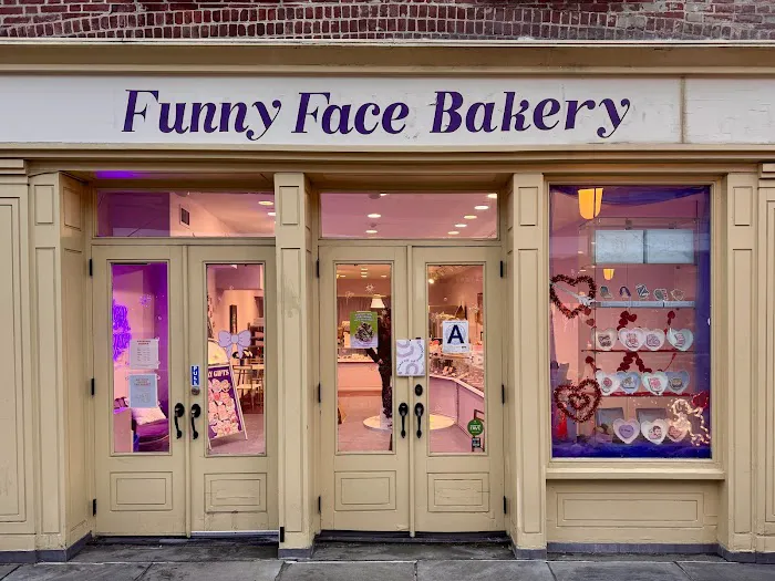 Funny Face Bakery Picture 2
