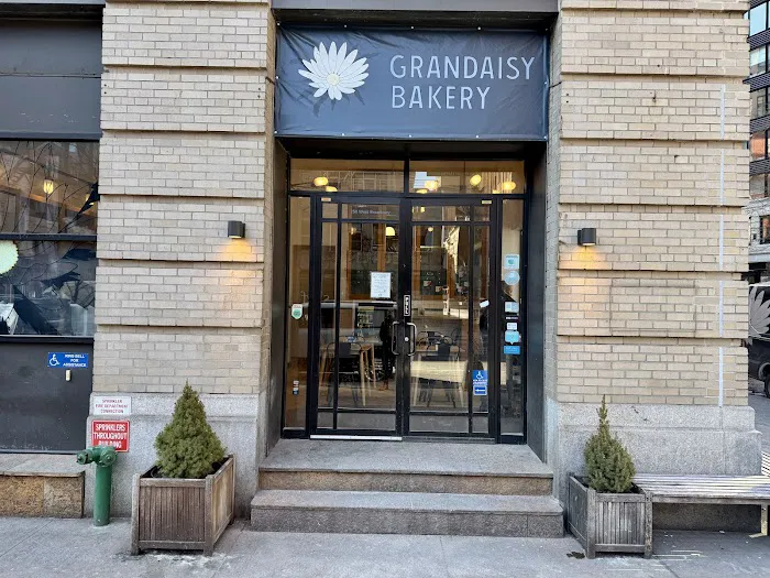 Grandaisy Bakery Picture 10