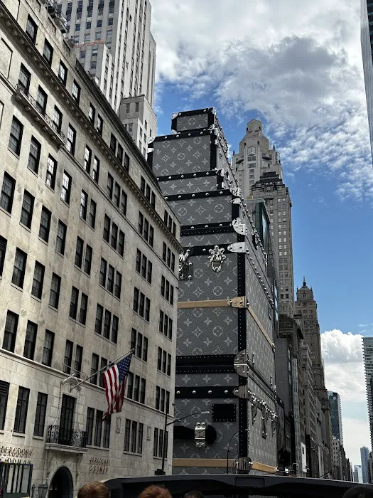 Big bus hop on Picture 4