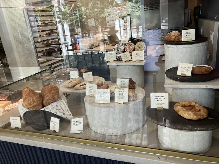 Mah-Ze-Dahr Picture 7