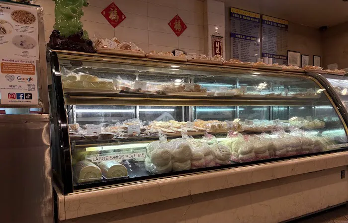 Golden Manna Bakery Picture 5