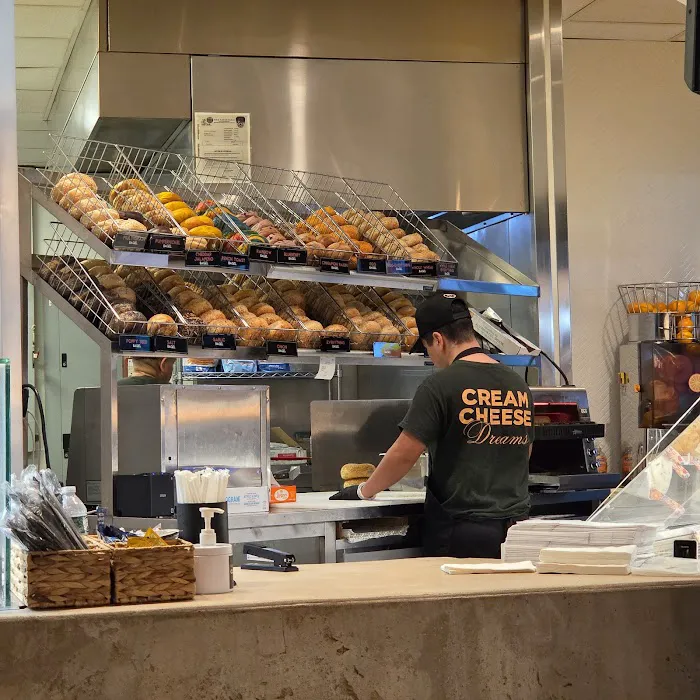 Bagel Market Picture 10