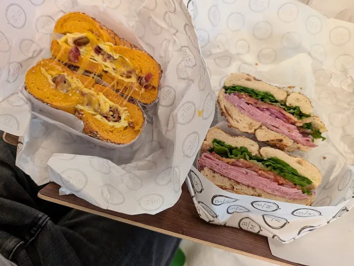 Bagel Market Picture 9