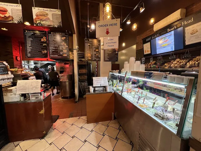 Leo's Bagels Picture 7