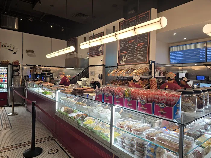 Leo's Bagels Picture 10