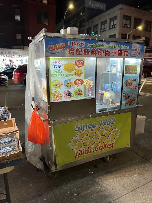 Ling's Fresh Made Sweet Mini Cakes Picture 3