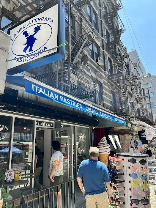 La Bella Ferrara Picture 2