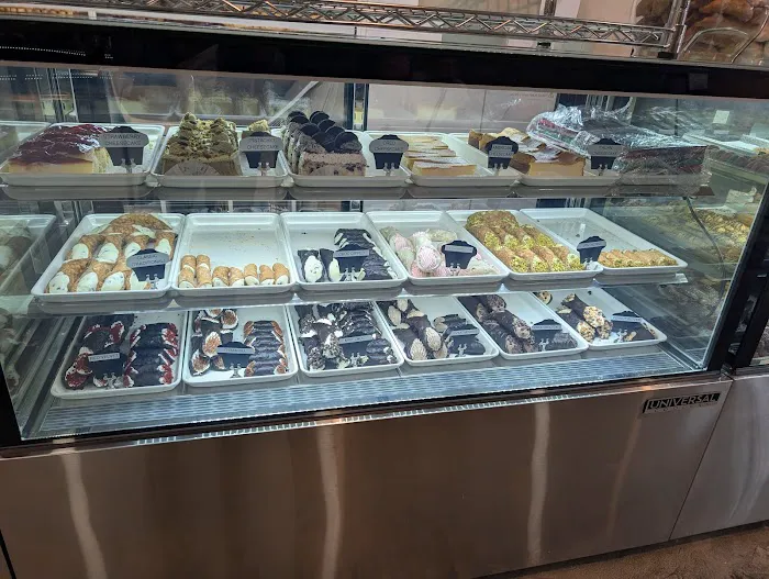 La Bella Ferrara Picture 9