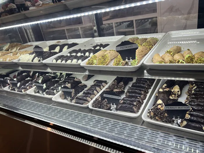 La Bella Ferrara Picture 5