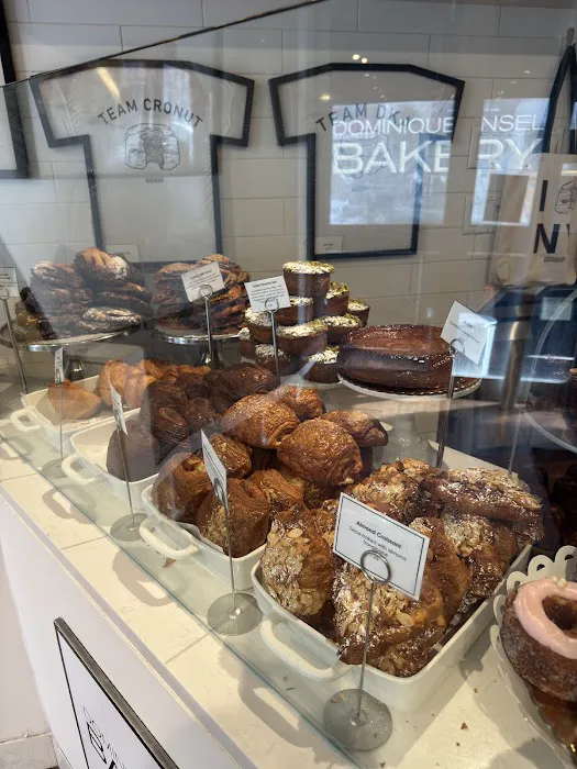 Dominique Ansel Bakery Picture 3