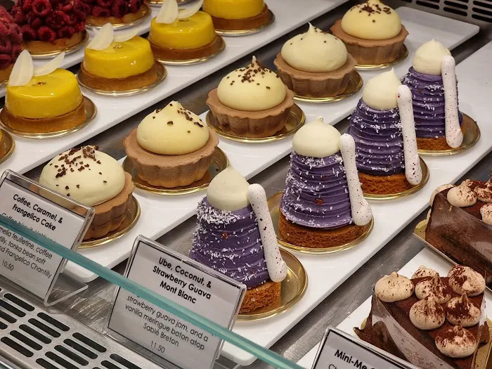 Dominique Ansel Bakery Picture 4