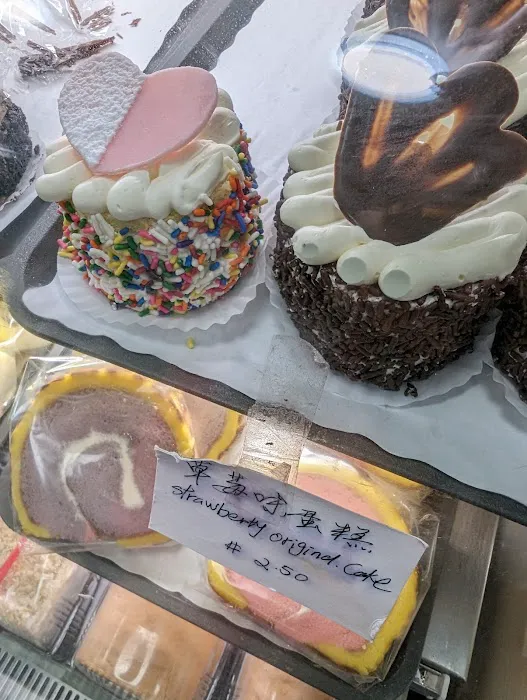 Modern Coffee House Picture 4