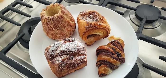 Michaeli Bakery Picture 4