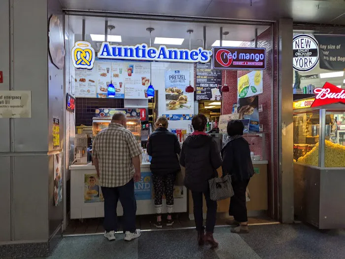 Auntie Anne's Picture 2