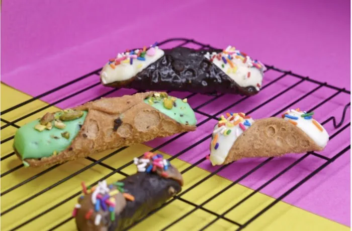 Napoli Pastry Co. Picture 8