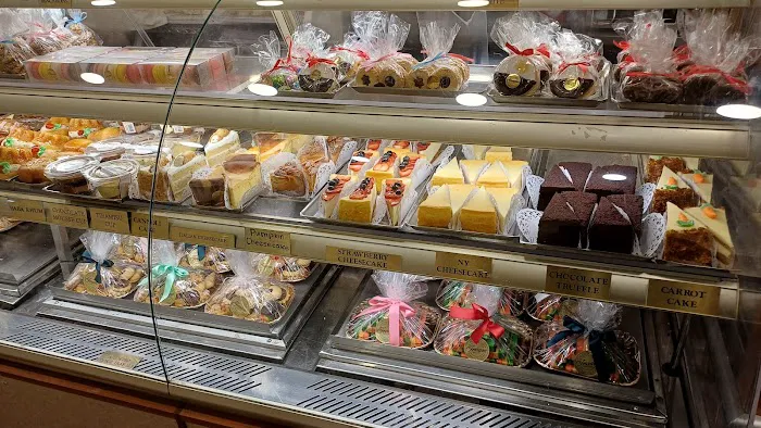 Ferrara Bakery & Cafe Picture 5