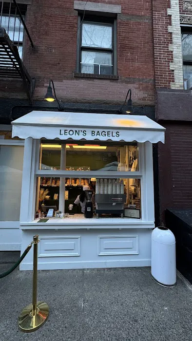 Leon's Bagels Picture 5