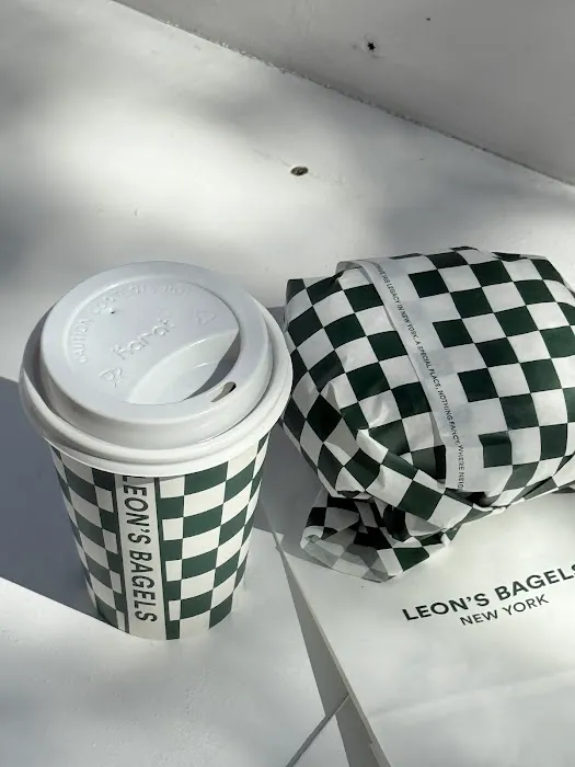 Leon's Bagels Picture 8