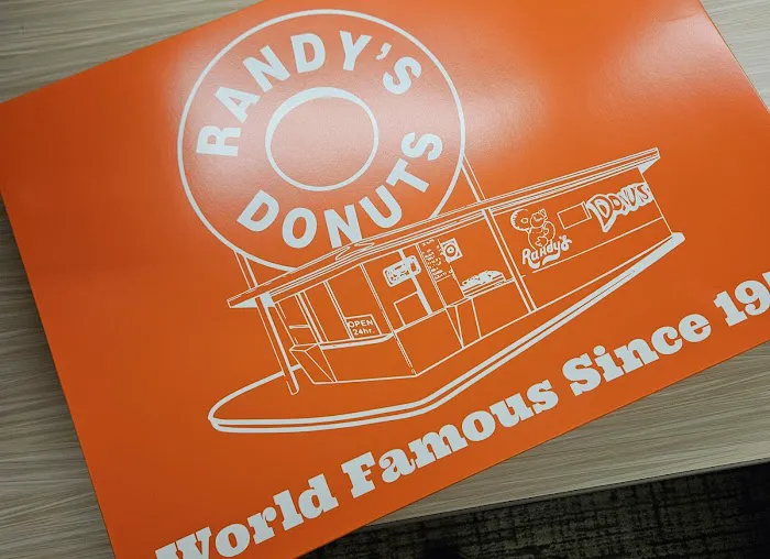 Randy's Donuts Picture 1