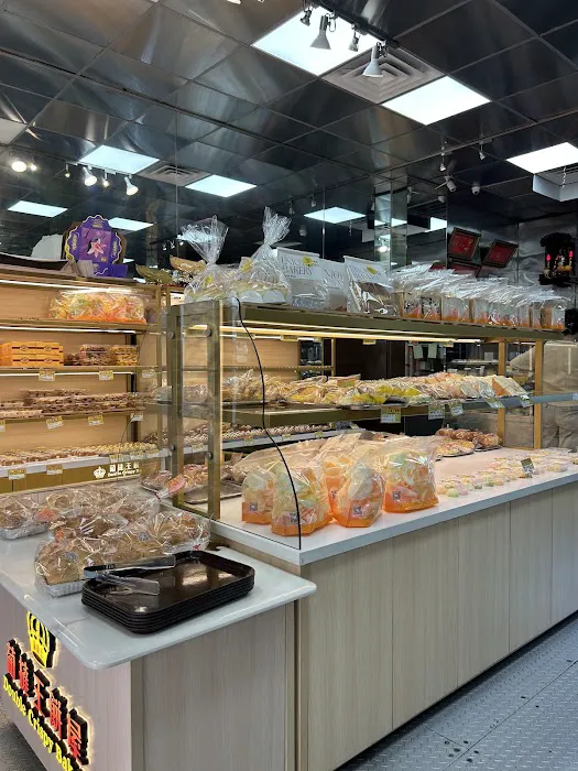 Double Crispy Bakery Picture 5