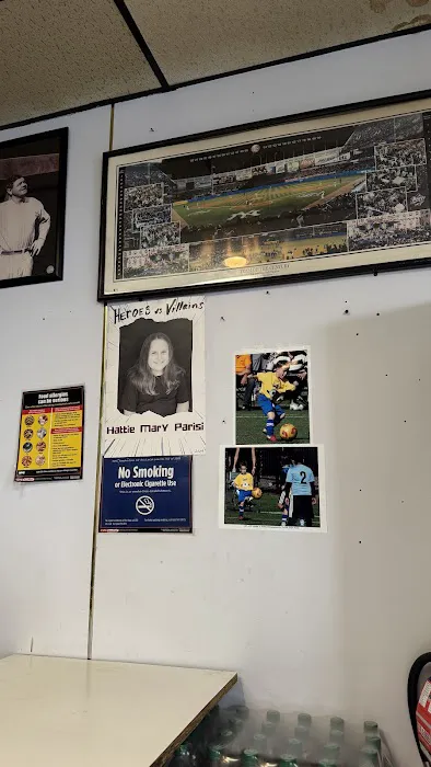 Parisi Bakery & Deli Picture 2