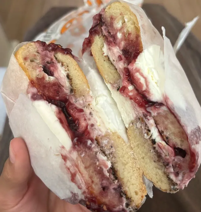 Black Seed Bagels | Nolita Picture 3