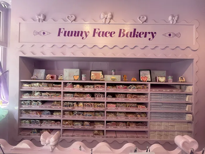 Funny Face Bakery Picture 3