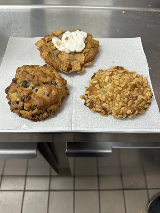 Funny Face Bakery Picture 2