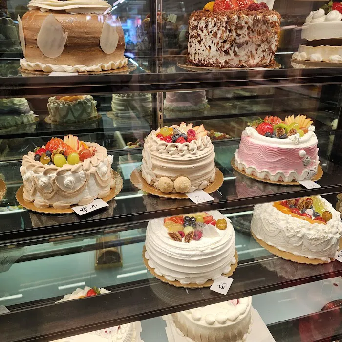 Luna Cafe & Bakery Picture 5