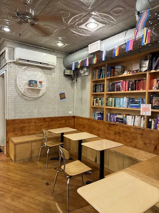 Molly's Cupcakes Picture 10