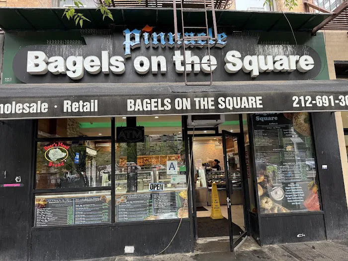 Bagels On the Square Picture 5