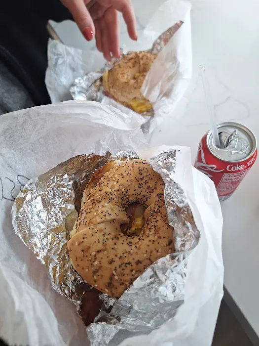 Bagels On the Square Picture 8