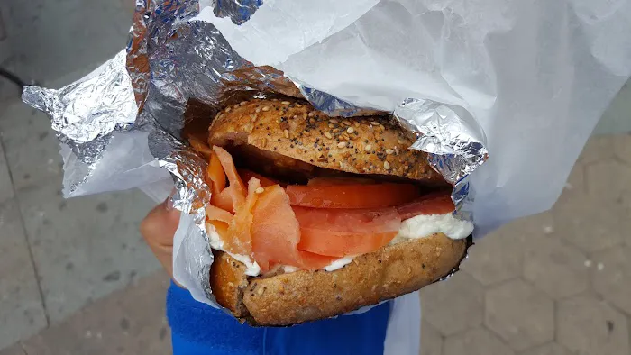 Bagels On the Square Picture 6