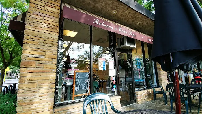 Rebecca's Cake Pops Picture 3