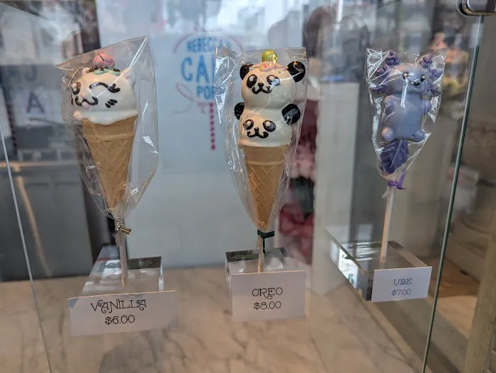 Rebecca's Cake Pops Picture 10