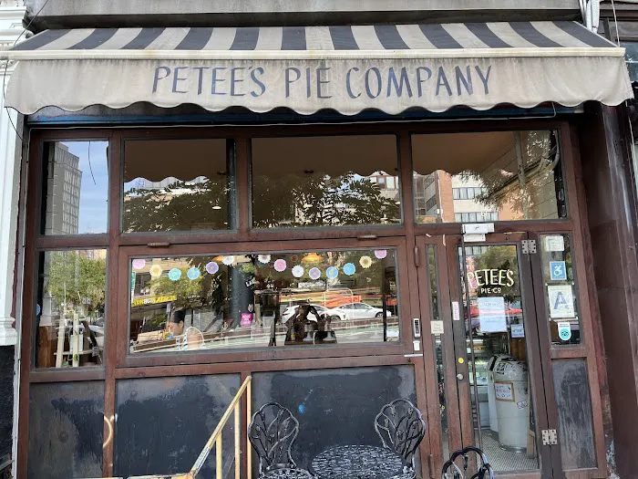 Petee's Pie Company Picture 8