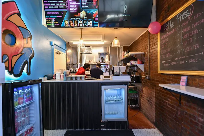 6ix Donutz Picture 6