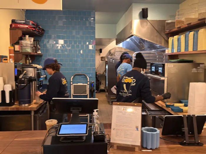 Moonrise Bagels Picture 8