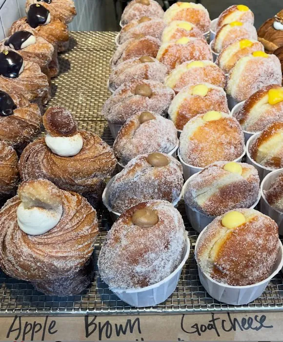 Supermoon Bakehouse Picture 10