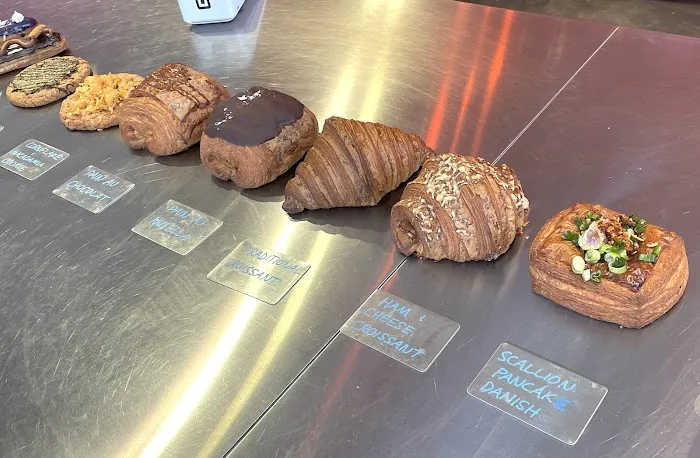 Supermoon Bakehouse Picture 9