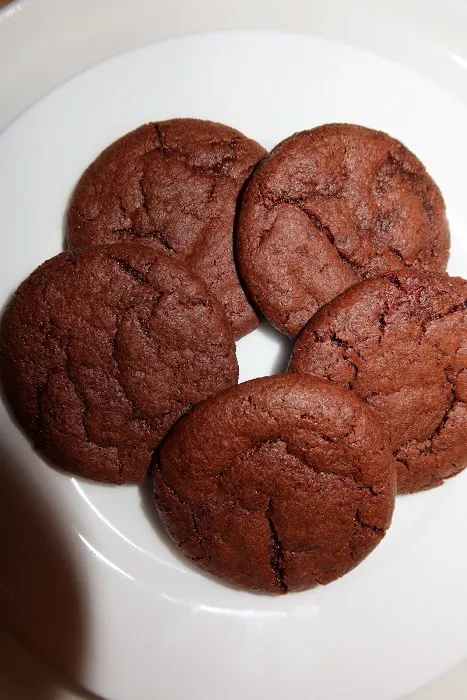 The Love Bakery: tiny by design, rich beyond expectation, meant to be savored. Picture 1