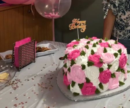 Rossy's Bakery & Coffee Shop